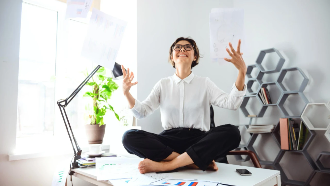 Соблюдение ЗОЖ в офисе: 5 полезных привычек  – советы помогают поддерживать продуктивность и качество выполняемой работы