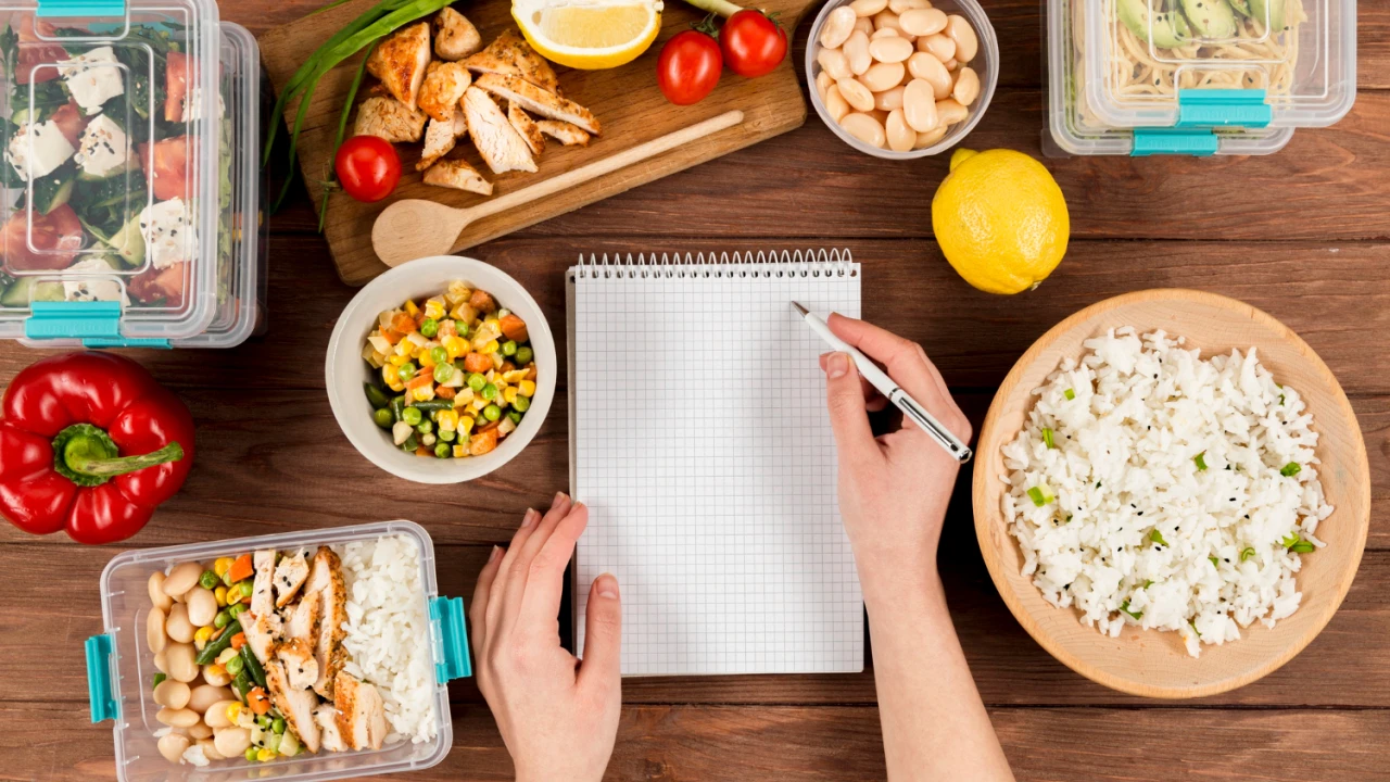 Что объединяет дневник питания и БЖУ и почему важно вести правильно дневник питания